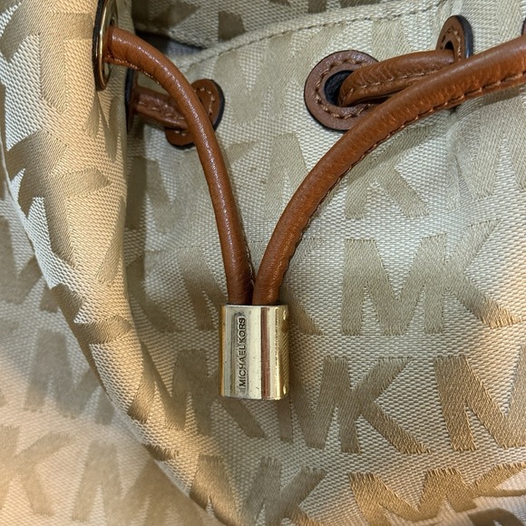 Michael Kors brown satchel Top Handle tote‎ handbag - Picture 2 of 10